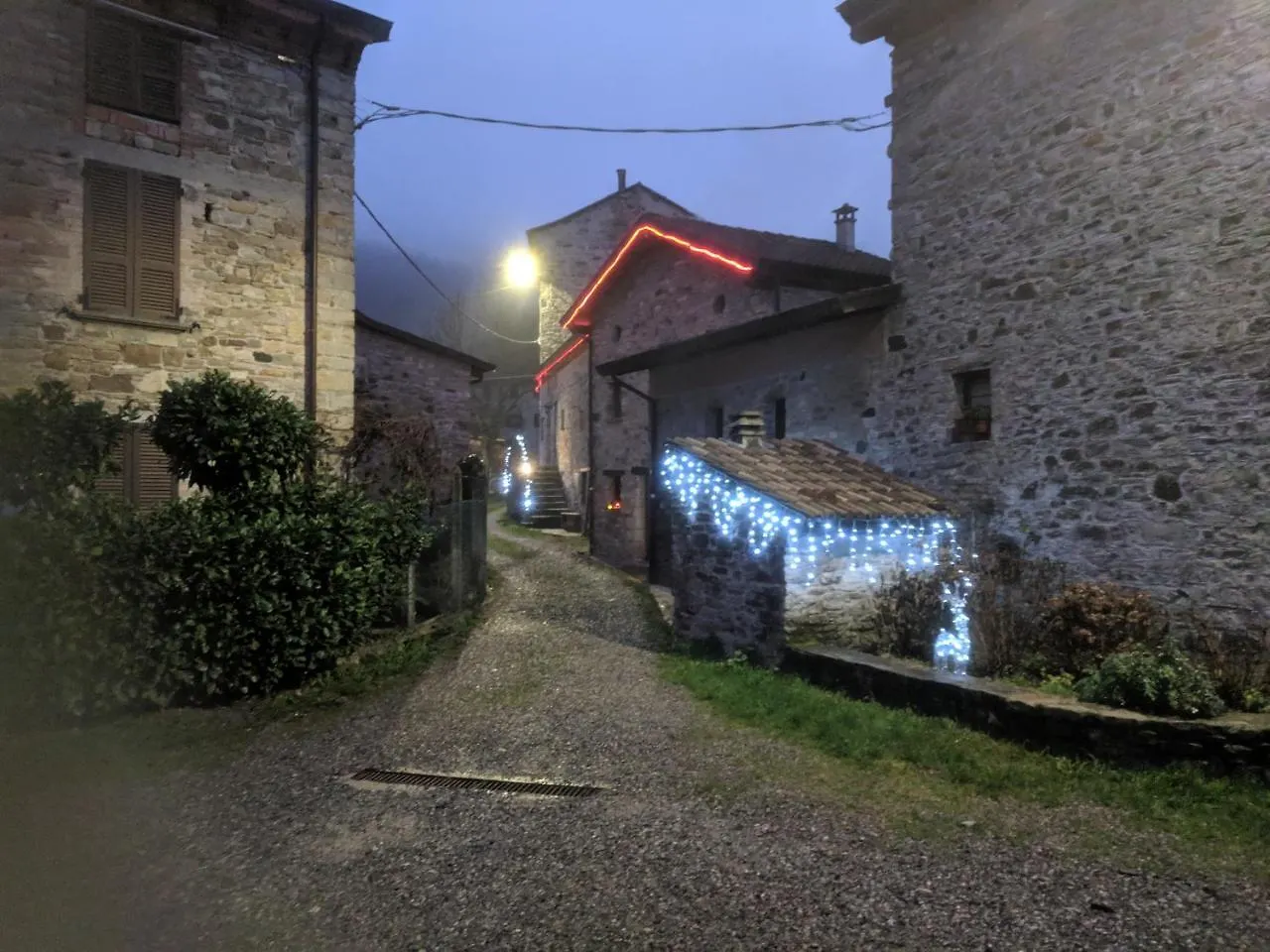 Aparthotel Albergo Diffuso Casa Delle Favole Ferriere
